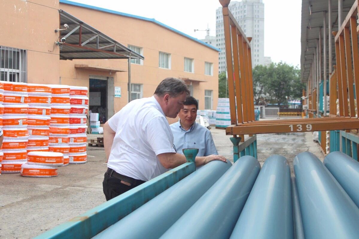 5b6a356d910c8.jpg badun2.jpg